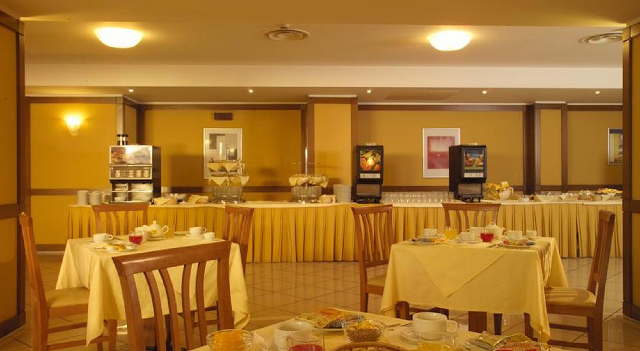 רומא Hotel The Brand מראה חיצוני תמונה