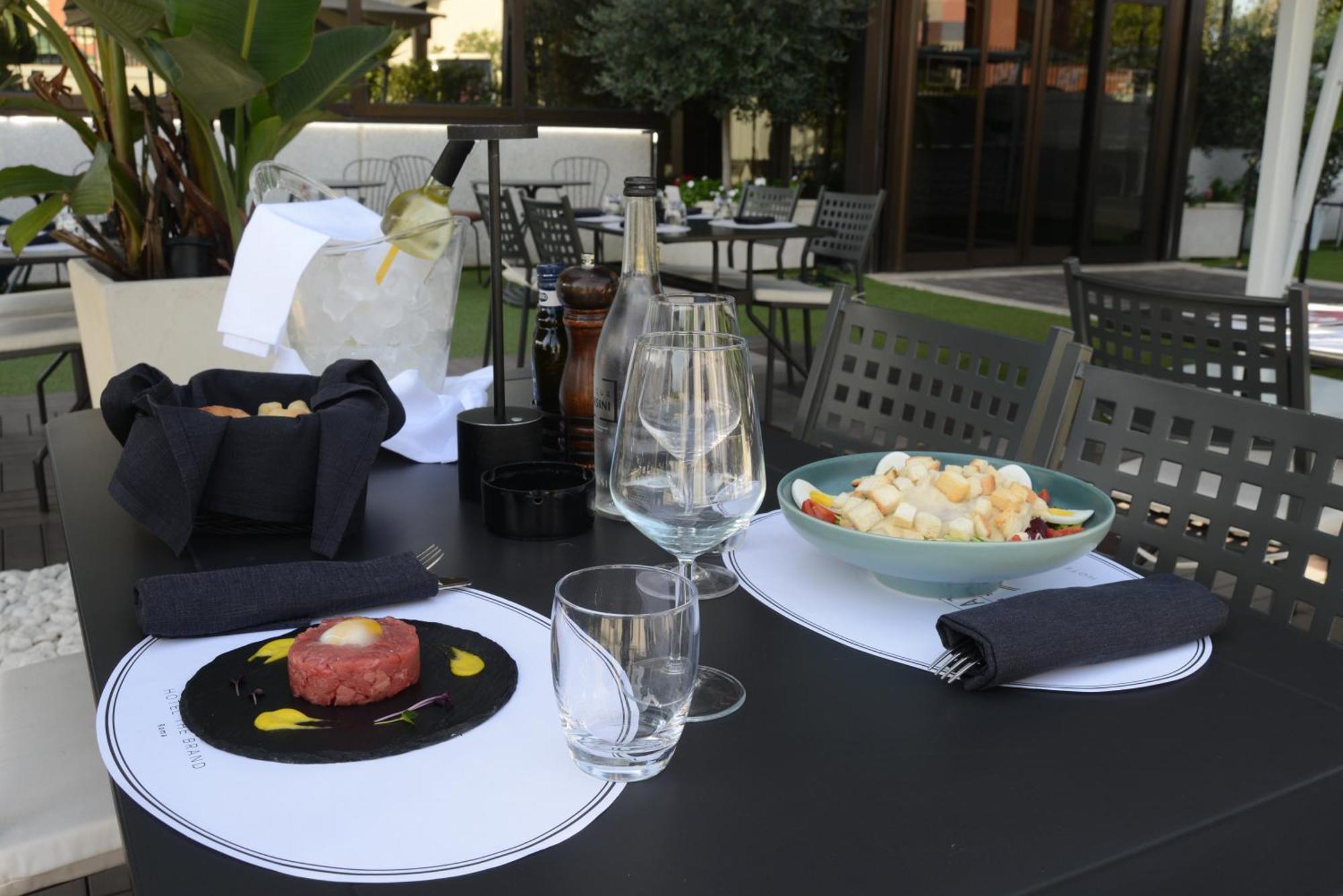 רומא Hotel The Brand מראה חיצוני תמונה